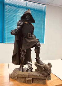 Dr. Doom (114cm)™ thumbnail 3