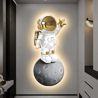 Astro Moon thumbnail 3